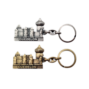 Guédelon metal key ring