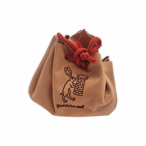 Guédelon leather purse